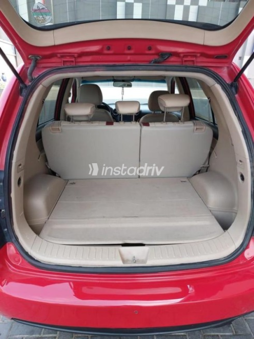 Kia Carens 2012 Red Automatic Used for Sale in Cairo - 5
