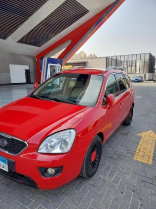 Kia Carens 2012 Red Automatic Used for Sale in Cairo