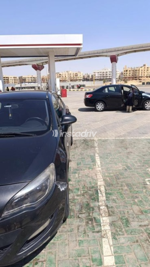 Opel Astra 2013 Black Automatic Used for Sale in 6 October - 3