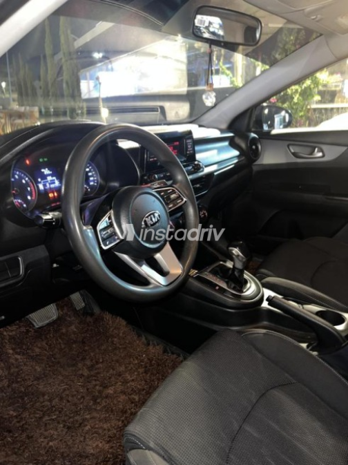 Kia Cerato 2020 Petroleum Automatic Used for Sale in Giza - 5