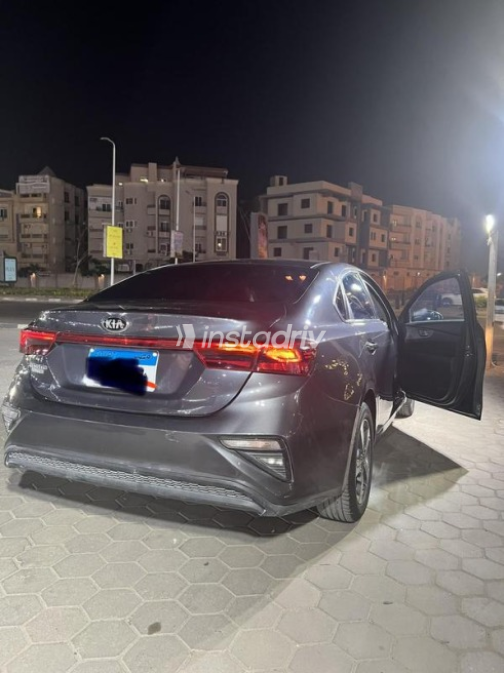 Kia Cerato 2020 Petroleum Automatic Used for Sale in Giza - 8