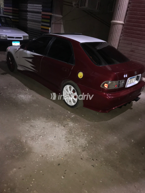 Honda Civic 1992 White Automatic Used for Sale in Greater Cairo ( Cairo + Giza) - 5