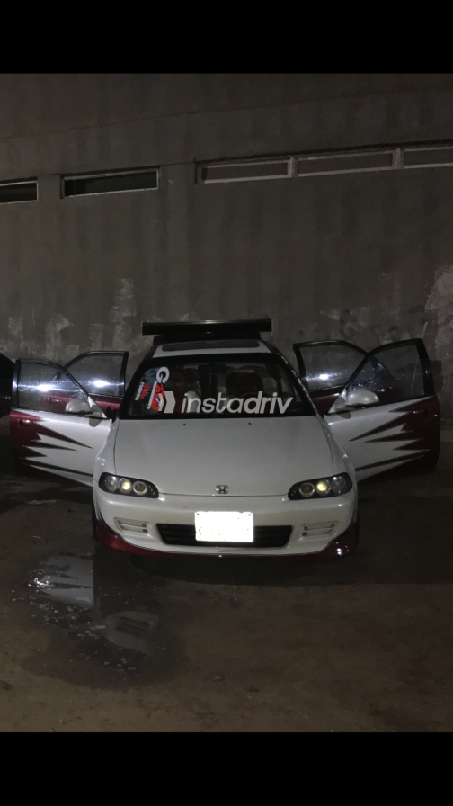 Honda Civic 1992 White Automatic Used for Sale in Greater Cairo ( Cairo + Giza) - 9