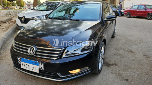 فولكس فاغن باسات 2015 أسود أوتوماتيك مستعملة للبيع في القاهرة الكبرى ( القاهرة - الجيزة) - 10