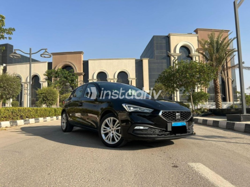 Seat Leon 2024 Black Automatic Used for Sale in Cairo - 1