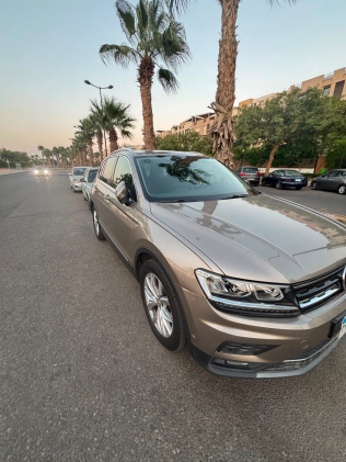 Volkswagen Tiguan 2019 Gold Automatic Used for Sale in Greater Cairo ( Cairo + Giza)