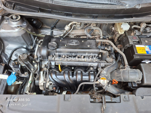 Hyundai Accent RB 2014 Gray Automatic Used for Sale in Greater Cairo ( Cairo + Giza) - 2