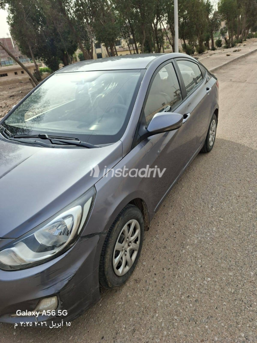 Hyundai Accent RB 2014 Gray Automatic Used for Sale in Greater Cairo ( Cairo + Giza) - 5