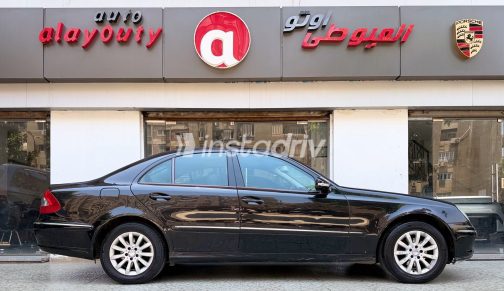 مرسيدس E 230 2008 أسود أوتوماتيك مستعملة للبيع في القاهرة الكبرى ( القاهرة - الجيزة) - 2