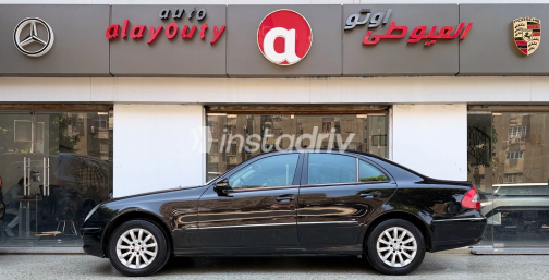 مرسيدس E 230 2008 أسود أوتوماتيك مستعملة للبيع في القاهرة الكبرى ( القاهرة - الجيزة) - 7