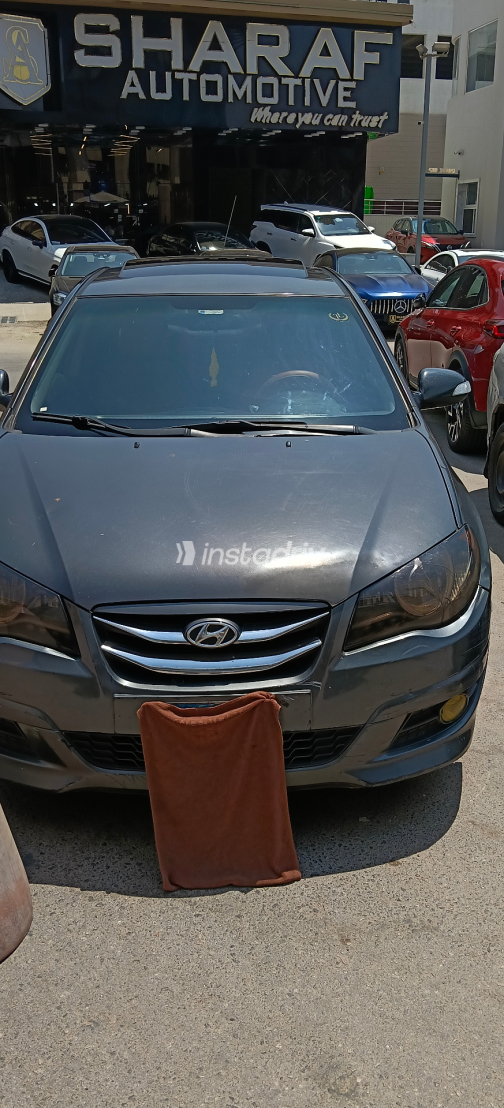 Hyundai Elantra HD 2017 Dark Gray Automatic Used for Sale in Greater Cairo ( Cairo + Giza) - 10