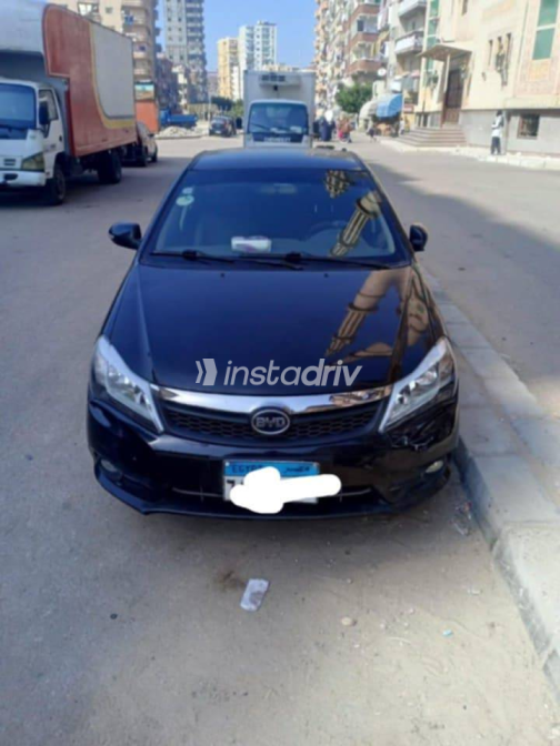 بى واى دى‬ F3 2023 أسود أوتوماتيك مستعملة للبيع في القاهرة الكبرى ( القاهرة - الجيزة) - 2