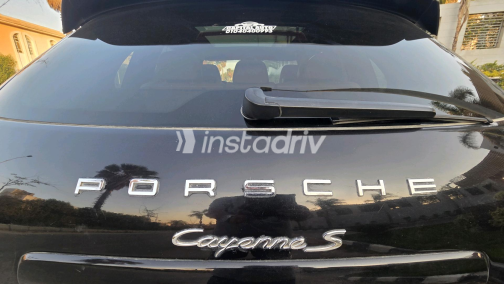 Porsche Cayenne S 2011 Black Automatic Used for Sale in Greater Cairo ( Cairo + Giza) - 8