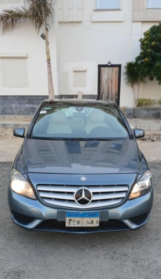 Mercedes B 200 2013 Dark Blue Automatic Used for Sale in Sheraton