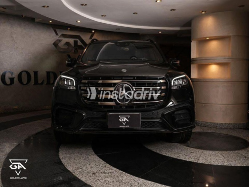 Mercedes GLS 2025 Black Automatic Used for Sale in Cairo - 4
