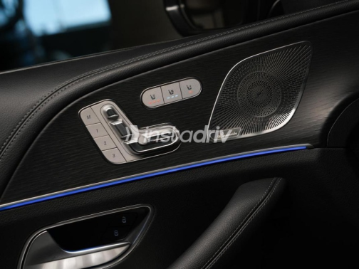 Mercedes GLS 2025 Black Automatic Used for Sale in Cairo - 10