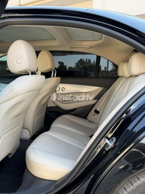 Mercedes E 200 2021 Black Automatic Used for Sale in Cairo - 10