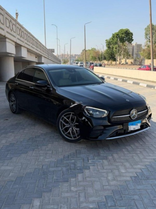 مرسيدس E 200 2021 أسود أوتوماتيك مستعملة للبيع في القاهرة