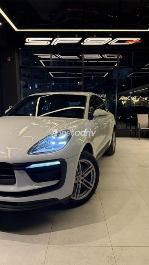 Porsche Macan 2022 White Automatic Used for Sale in Cairo - 1