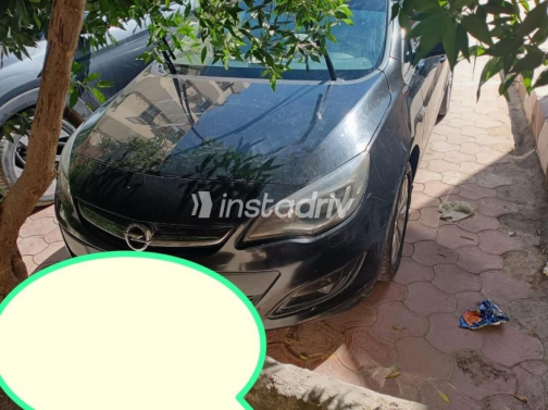 Opel Astra 2017 White Automatic Used for Sale in Greater Cairo ( Cairo + Giza) - 1