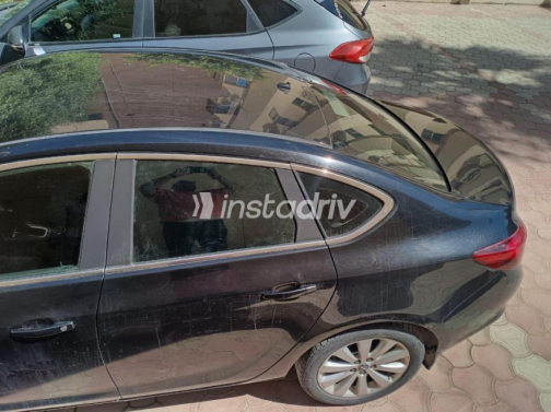 Opel Astra 2017 White Automatic Used for Sale in Greater Cairo ( Cairo + Giza) - 3