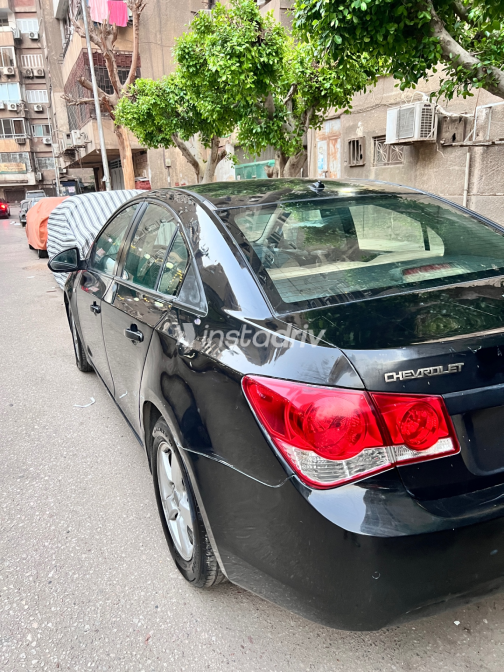 Chevrolet Cruze 2010 Black Automatic Used for Sale in Greater Cairo ( Cairo + Giza) - 2