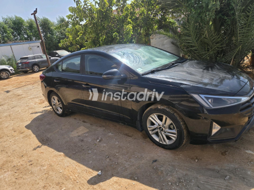 Hyundai Elantra AD 2020 Black Automatic Used for Sale in Greater Cairo ( Cairo + Giza) - 3
