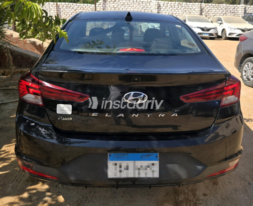 Hyundai Elantra AD 2020 Black Automatic Used for Sale in Greater Cairo ( Cairo + Giza) - 5