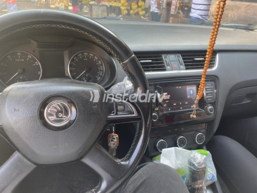 Skoda Octavia A7 2015 Black Automatic Used for Sale in Giza - 2