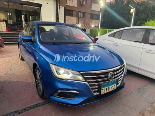 ام جى 5 2021 أزرق غامق أوتوماتيك مستعملة للبيع في مدينة نصر - 3