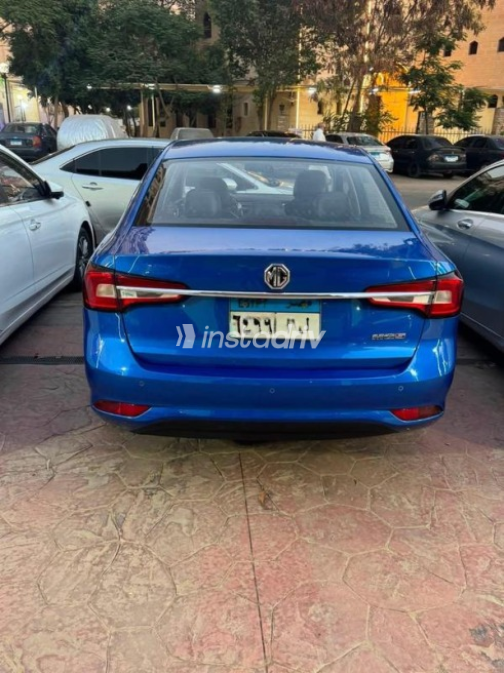 ام جى 5 2021 أزرق غامق أوتوماتيك مستعملة للبيع في مدينة نصر - 4
