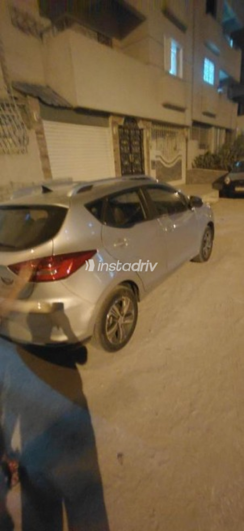 جاك S2 2024 أبيض أوتوماتيك مستعملة للبيع في القاهرة الكبرى ( القاهرة - الجيزة) - 2