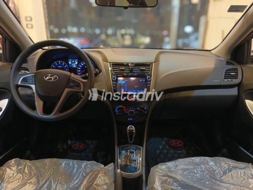 Hyundai Accent RB 2025 White Automatic Used for Sale in Greater Cairo ( Cairo + Giza) - 9