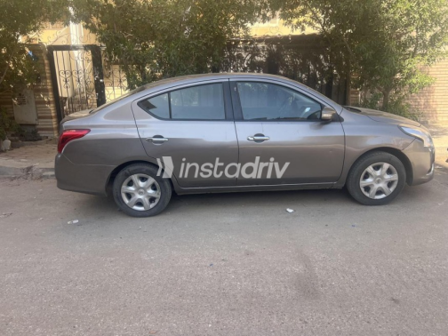Nissan Sunny 2021 Gray Automatic Used for Sale in 6 October - 2