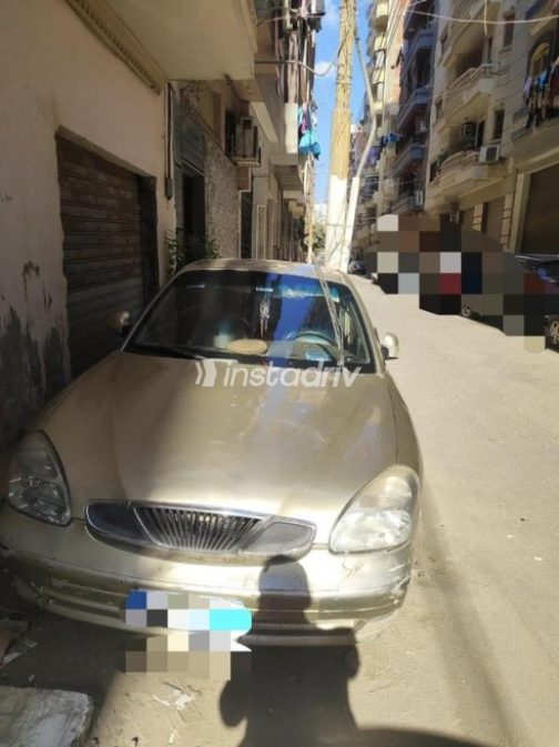 Daewoo Nubira 2 2004 Gold Automatic Used for Sale in Zagazig - 1