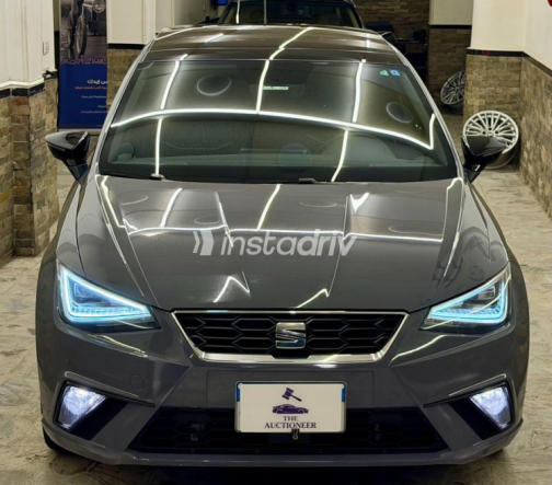 Seat Ibiza 2025 White Automatic Used for Sale in Cairo - 4