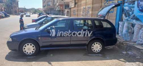 Skoda Octavia Combi 2003 White Automatic Used for Sale in Shibin el Kom  - 1
