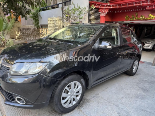 Renault Logan 2016 Gray Automatic Used for Sale in Heliopolis - 8