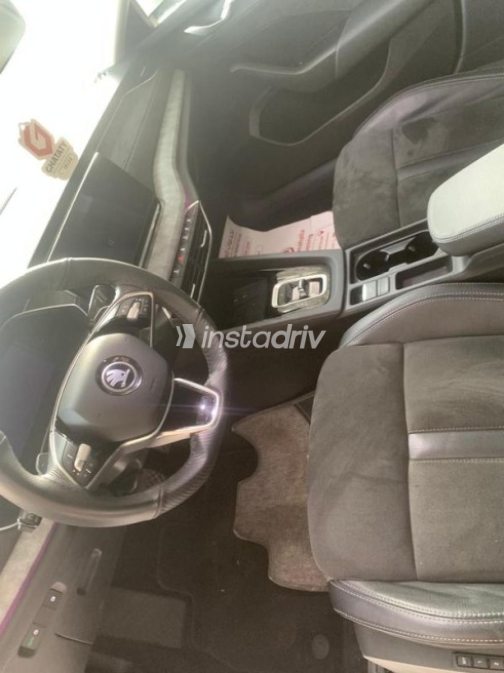 Skoda Octavia 2025 White Automatic Used for Sale in Alexandria - 4