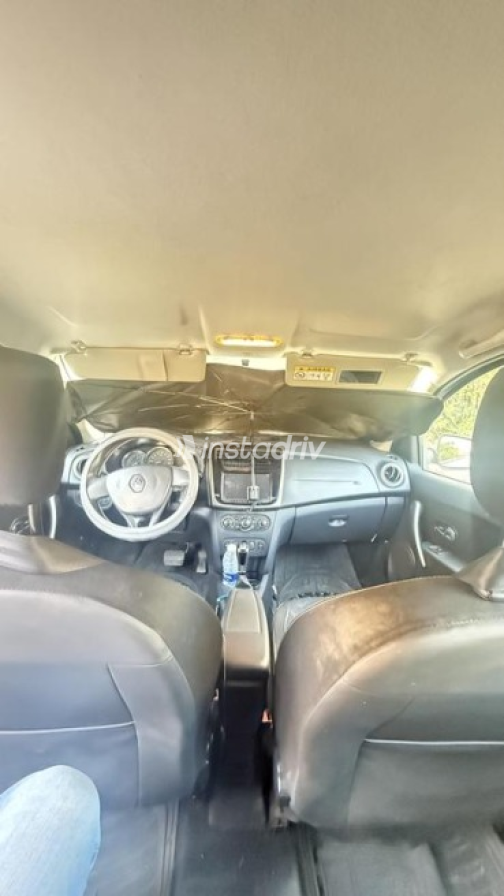 Renault Logan 2017 White Automatic Used for Sale in Greater Cairo ( Cairo + Giza) - 4