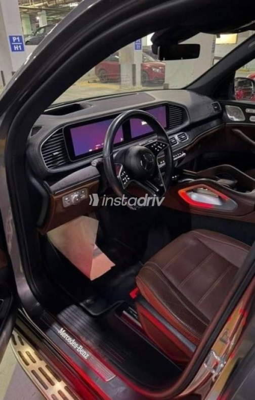Mercedes GLE 450 2025 Dark Gray Automatic Used for Sale in Cairo - 2