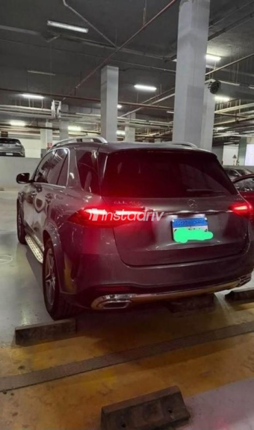 Mercedes GLE 450 2025 Dark Gray Automatic Used for Sale in Cairo - 3