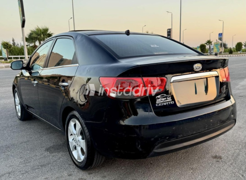 Kia Cerato 2011 Black Automatic Used for Sale in Damietta - 7