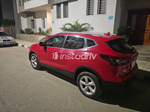 Nissan Qashqai 2021 Red Automatic Used for Sale in Greater Cairo ( Cairo + Giza) - 3