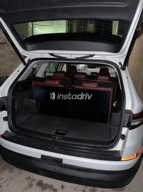 Skoda Kodiaq 2023 White Automatic Used for Sale in Ismailia - 10
