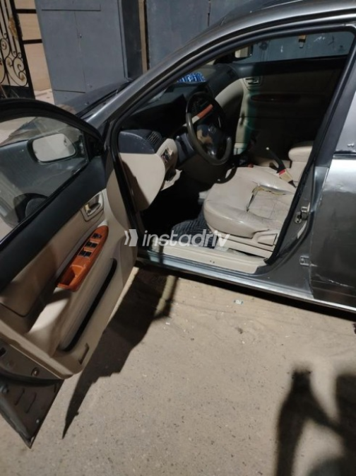 بى واى دى‬ F3 2013 رمادي أوتوماتيك مستعملة للبيع في حلوان - 5