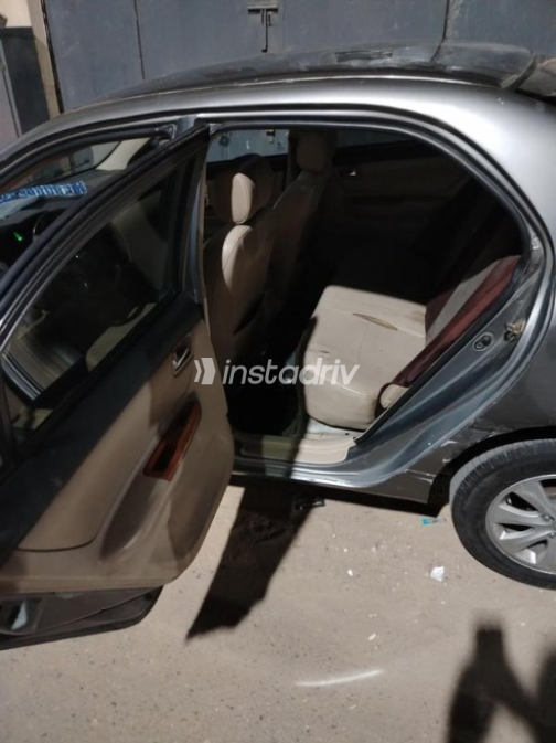 بى واى دى‬ F3 2013 رمادي أوتوماتيك مستعملة للبيع في حلوان - 6