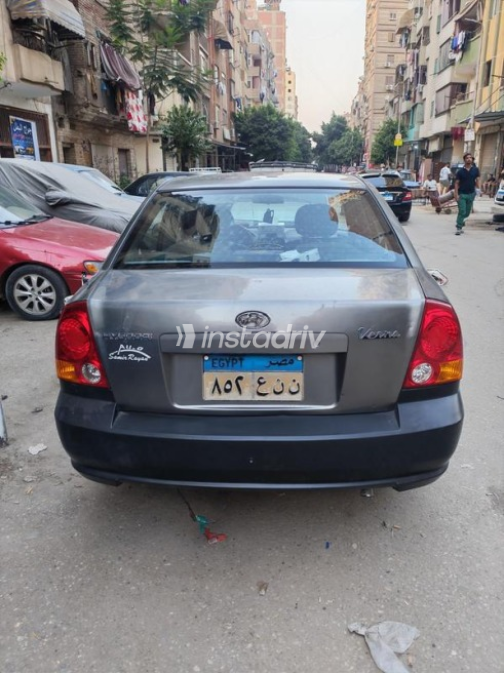 Hyundai Verna 2013 Gray Automatic Used for Sale in Cairo - 7