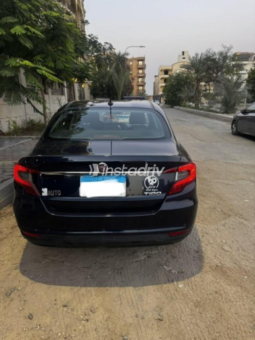 فيات تيبو 2019 أزرق غامق أوتوماتيك مستعملة للبيع في العبور - 9