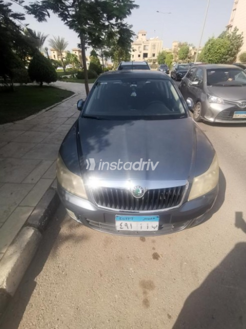 سكودا فانتازيا 2012 سماوي أوتوماتيك مستعملة للبيع في القاهرة الكبرى ( القاهرة - الجيزة) - 2
